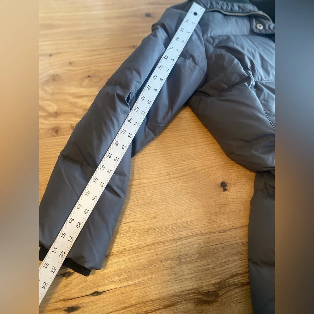 Michael Kors Puffer Mid Coat Gray‎ Black Women’s Medium Preloved